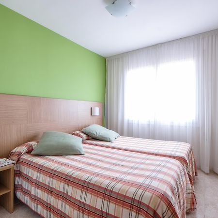 California Apartments Salou Buitenkant foto