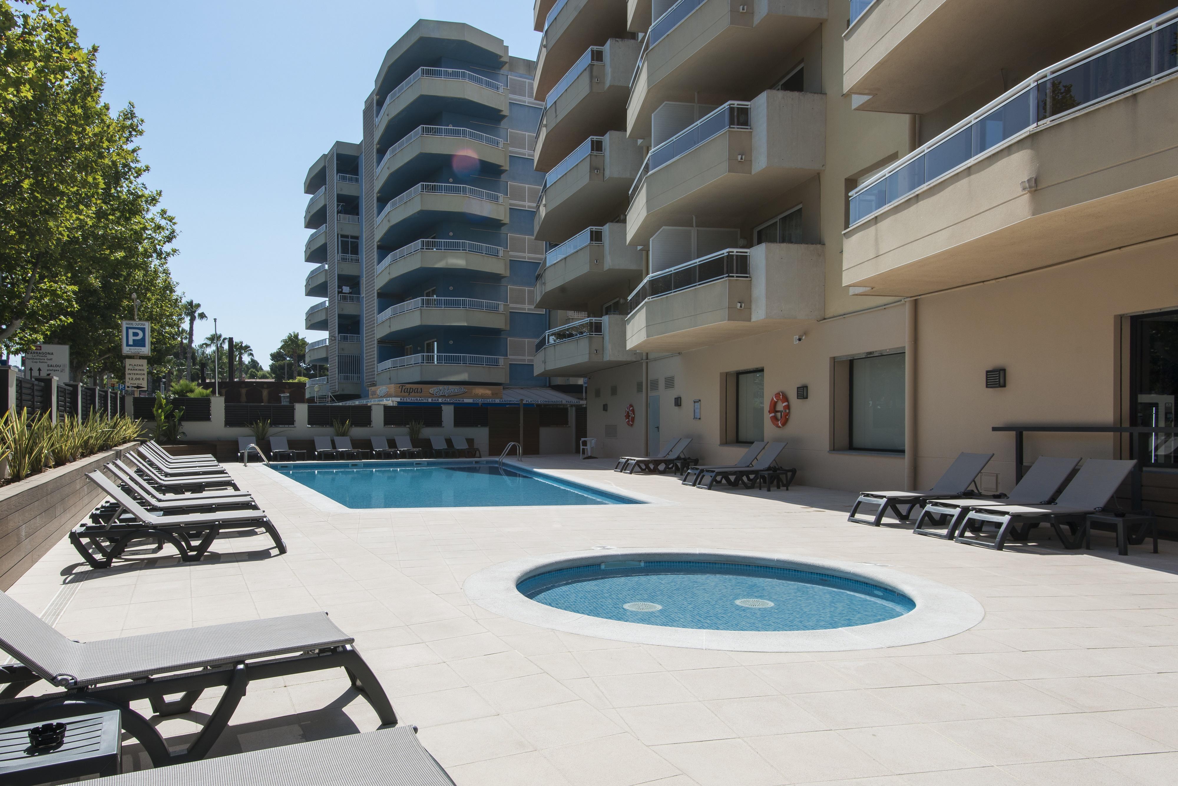 California Apartments Salou Buitenkant foto