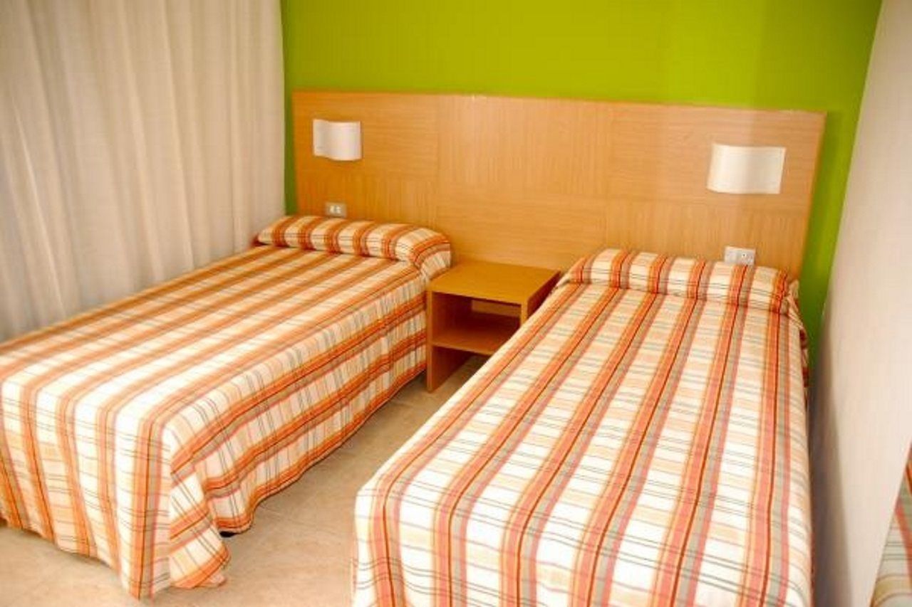 California Apartments Salou Buitenkant foto